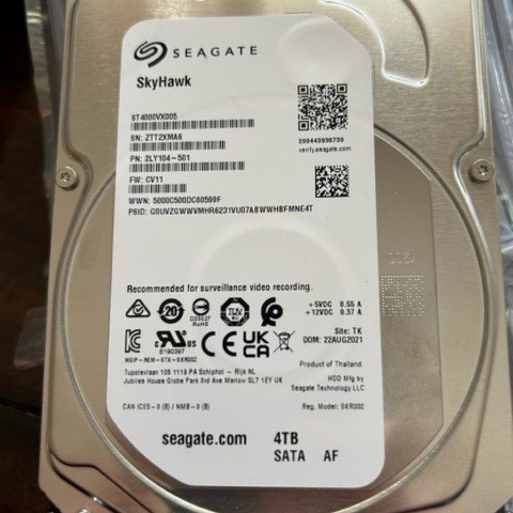 NIB Seagate Skyhawk Surveillance Hard Drive - 4TB Capacity Model ST4000VX005 - Picture 1 of 2